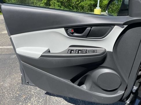 Used 2023 Hyundai Kona SEL w/ Cargo Package AWD/4WD image 26