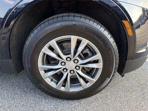 Used 2022 Cadillac XT5 Premium Luxury FWD image 11