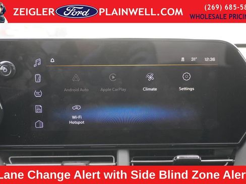 Used 2025 Chevrolet Trax RS w/ Sunroof Package image 21