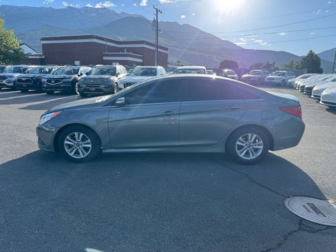 Used 2014 Hyundai Sonata GLS w/ Popular Equipment Group 2 FWD image 2