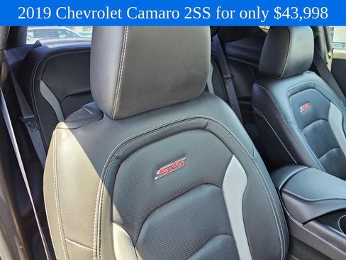 Used 2019 Chevrolet Camaro SS RWD image 12