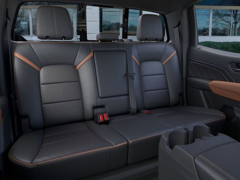 New 2026 GMC Canyon AT4 w/ AT4 Premium Package image 17