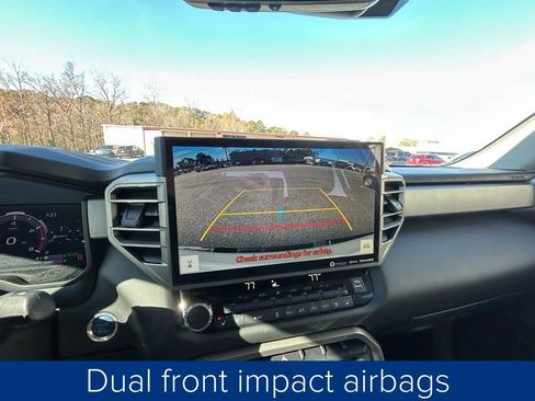 Used 2024 Toyota Tundra Limited image 33