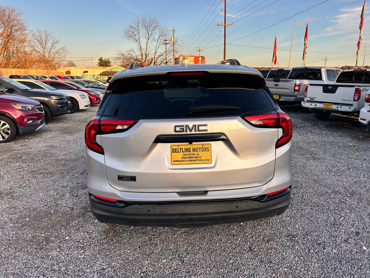 Used 2020 GMC Terrain SLE w/ Driver Convenience Package AWD/4WD image 17