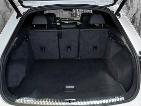 Used 2024 Audi Q3 2.0T Premium image 22