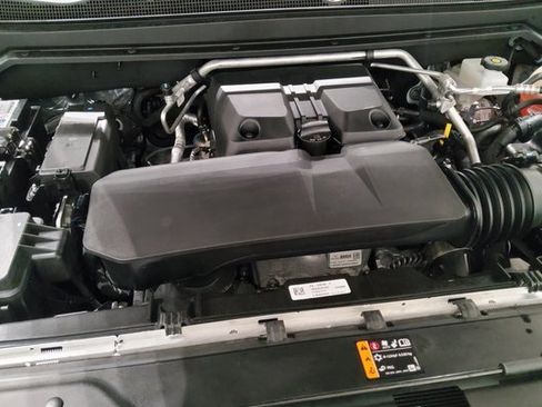 Used 2024 Chevrolet Colorado LT w/ LT Convenience Package III image 47