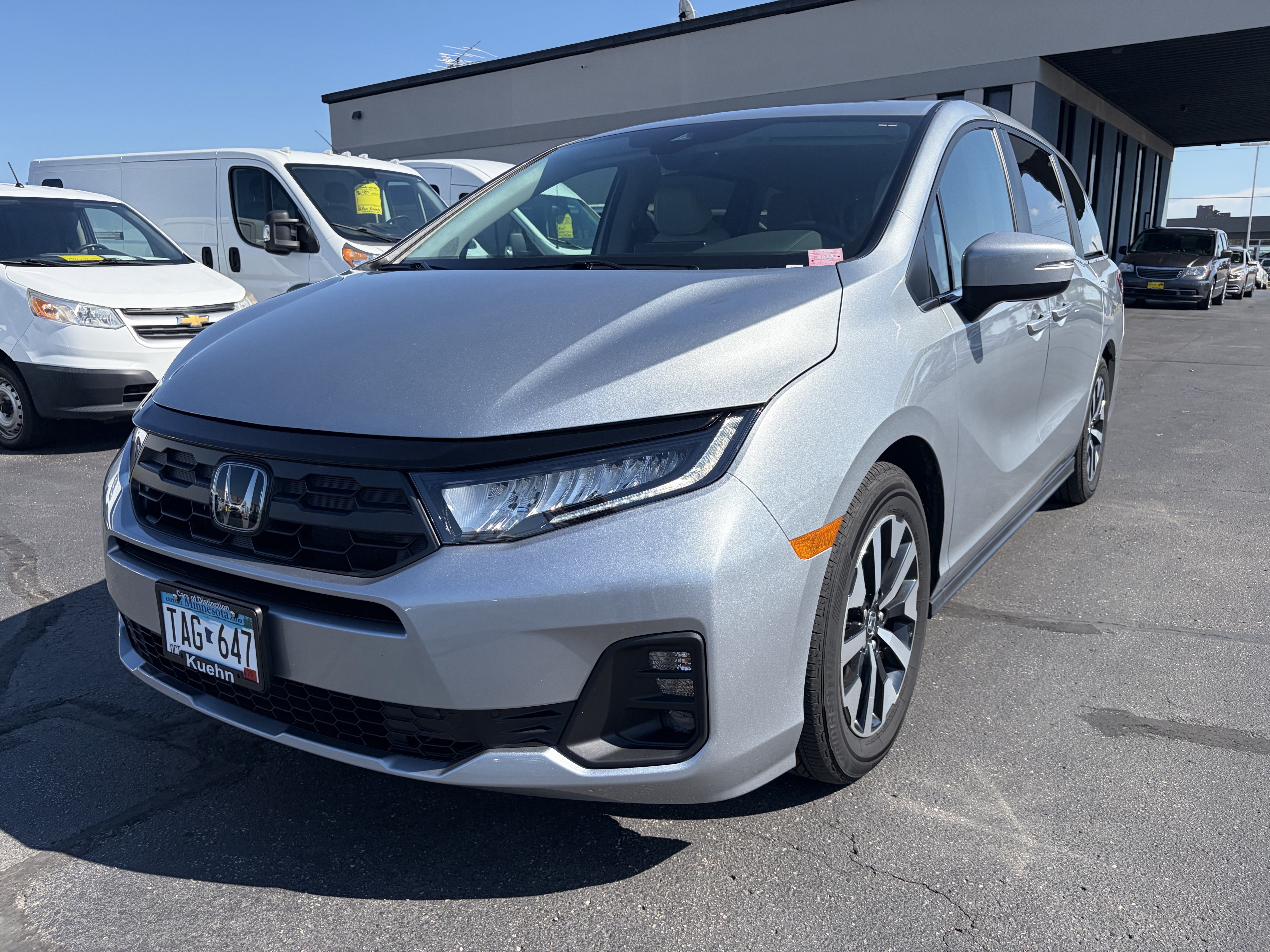 Used 2026 Honda Odyssey EX-L image 3