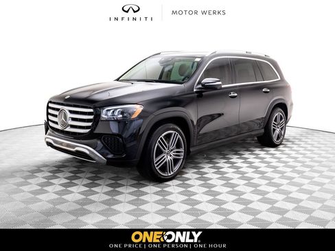 Used 2024 Mercedes-Benz GLS 450 4MATIC image 1