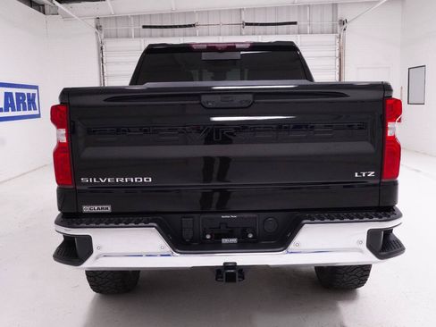 Used 2024 Chevrolet Silverado 1500 LTZ w/ Technology Package RWD image 32