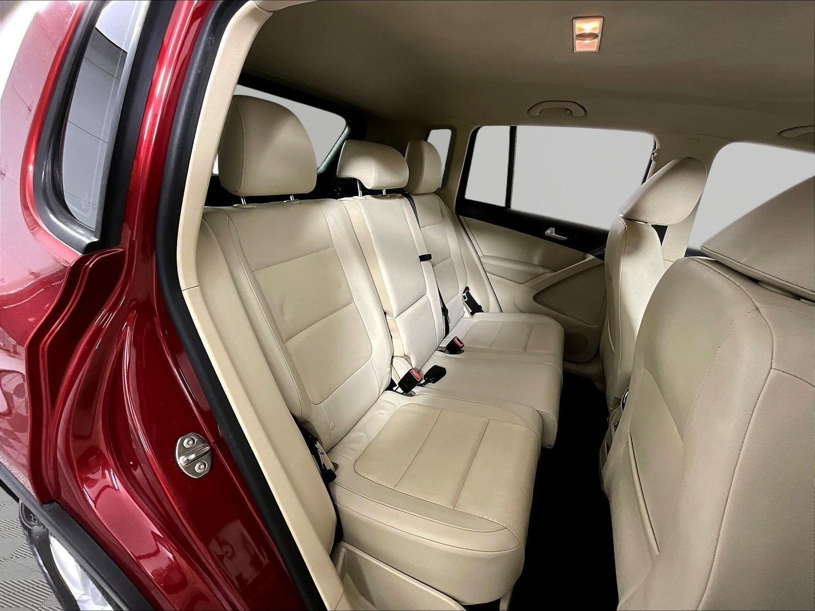 Used 2016 Volkswagen Tiguan S FWD image 25