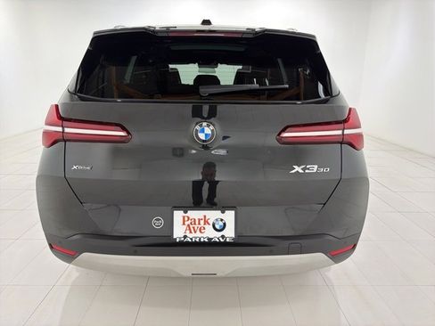 Used 2025 BMW X3 xDrive30i w/ Premium Package image 4