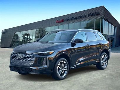 Used 2025 Audi Q5 Premium w/ 19" Wheel Package