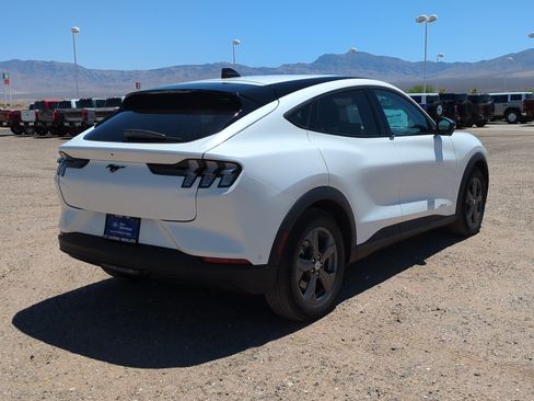 Used 2023 Ford Mustang Mach-E Select RWD image 6