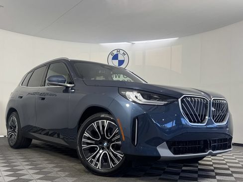 New 2026 BMW X3 xDrive30i w/ Premium Package AWD/4WD image 3