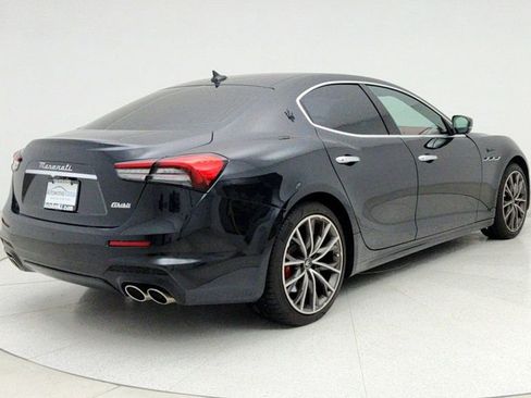 Used 2023 Maserati Ghibli Modena image 5