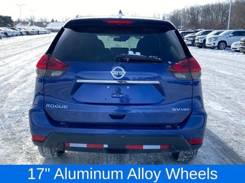 Used 2019 Nissan Rogue S image 4