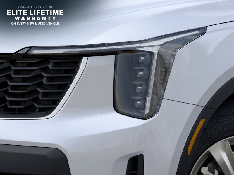 New 2026 Kia Sorento LX FWD image 11