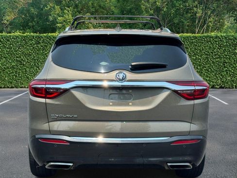 Used 2020 Buick Enclave Essence w/ Sound and Sites Package AWD/4WD image 5