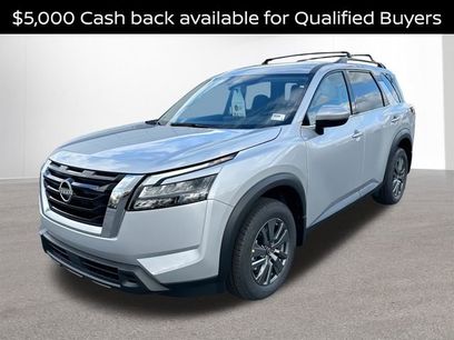 New 2025 Nissan Pathfinder SV