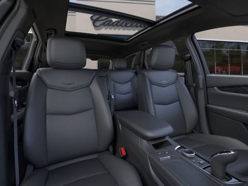 Used 2026 Cadillac XT5 Premium Luxury AWD/4WD image 16