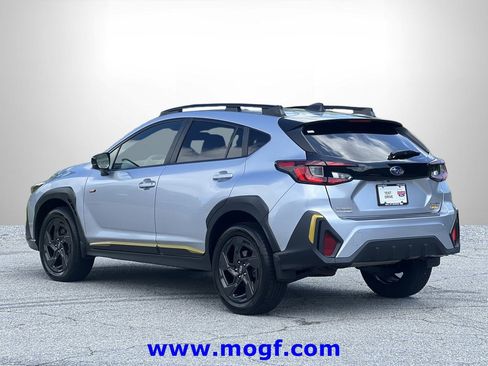 Used 2024 Subaru Crosstrek 2.5i Sport AWD/4WD image 2