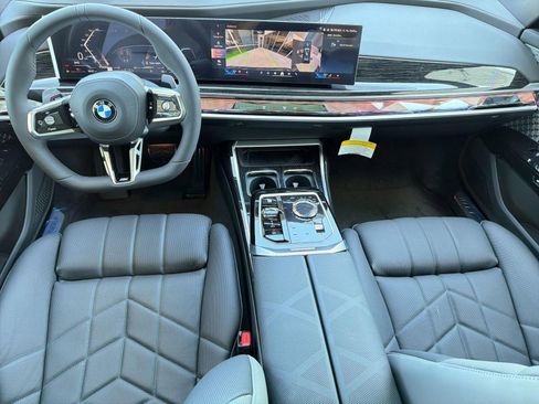 New 2026 BMW 760i xDrive w/ Executive Package AWD/4WD image 16