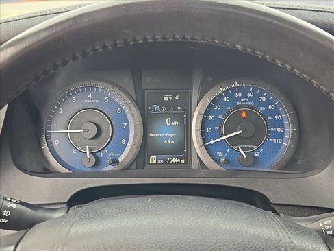 Used 2019 Toyota Sienna Limited FWD image 11
