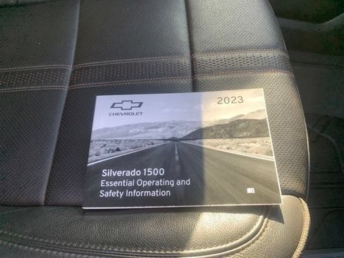 Used 2023 Chevrolet Silverado 1500 High Country AWD/4WD image 30