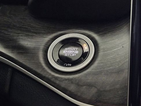 Used 2024 Jeep Grand Cherokee Limited w/ Trailer Tow Package image 18