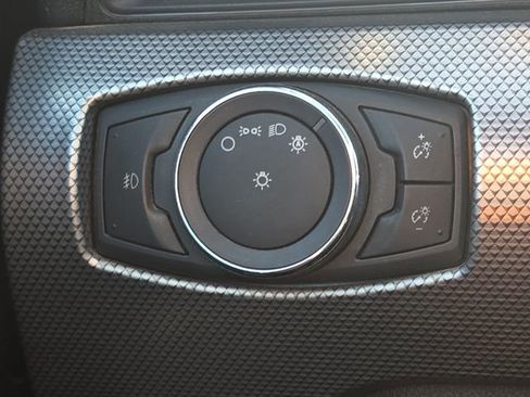 Used 2018 Ford Mustang GT image 25