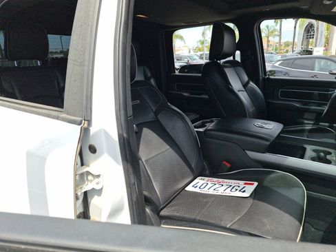 Used 2025 RAM 2500 Laramie AWD/4WD image 15
