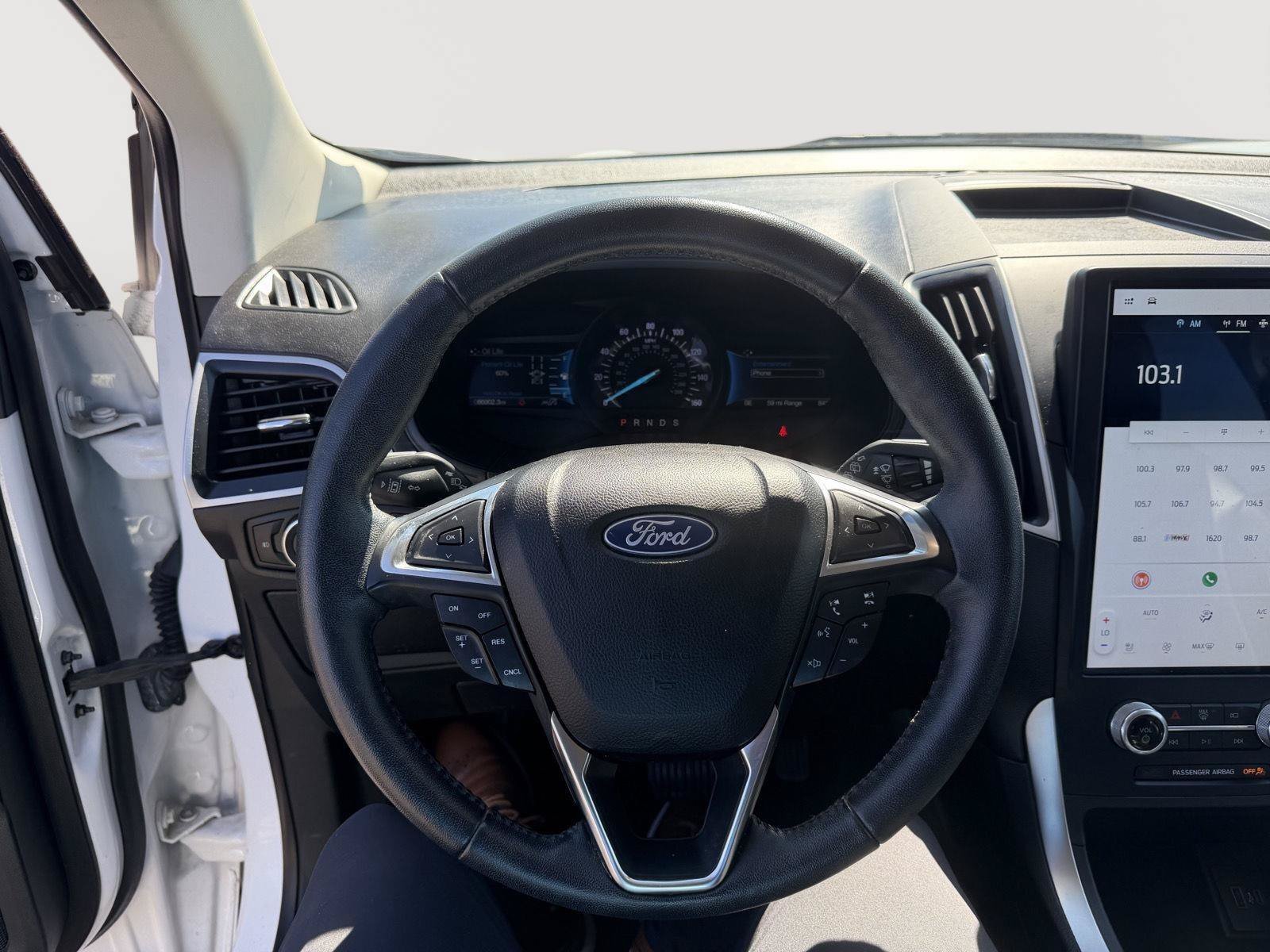 Used 2022 Ford Edge SEL w/ Convenience Package AWD/4WD image 11