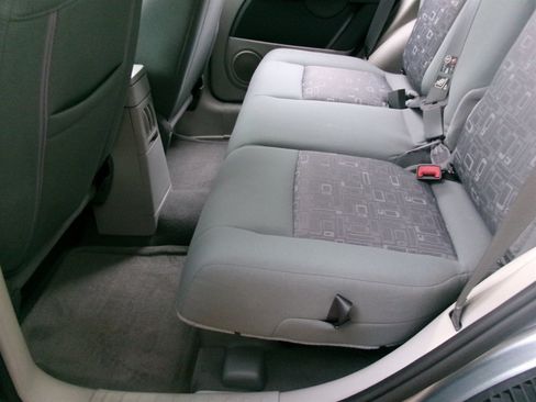 Used 2009 Chrysler PT Cruiser FWD image 22