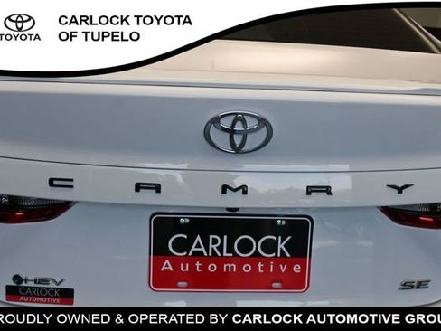 Used 2026 Toyota Camry SE FWD image 32