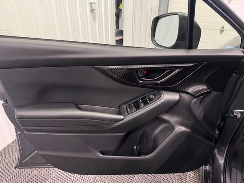 Used 2023 Subaru Crosstrek 2.0i image 6