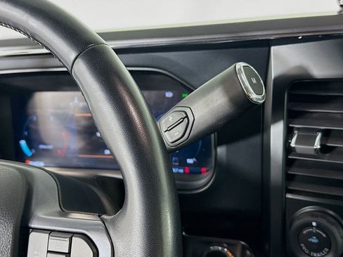 Used 2023 Ford F350 Lariat w/ Lariat Ultimate Package AWD/4WD image 17