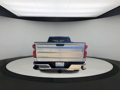 Used 2021 Chevrolet Silverado 1500 LTZ w/ Safety Package II image 6