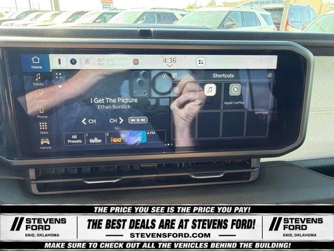 Used 2025 Jeep Gladiator Sport AWD/4WD image 30