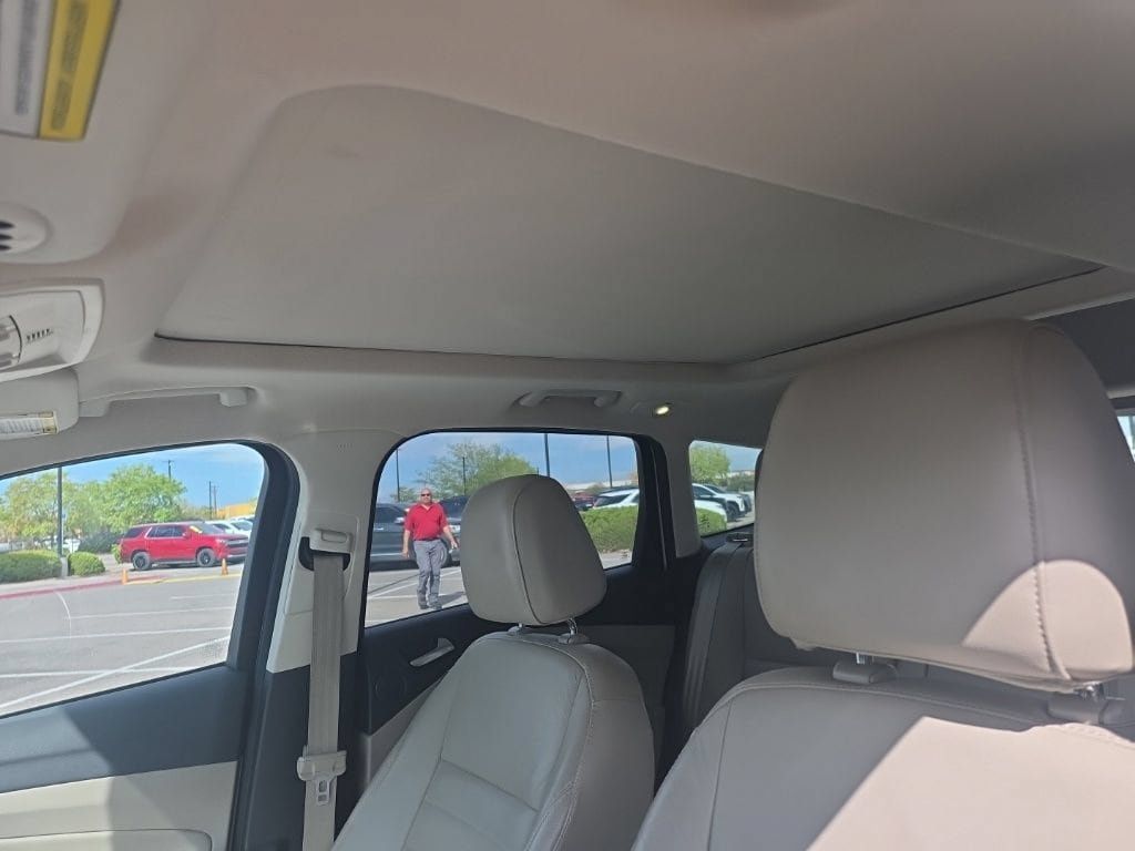 Used 2016 Ford Escape Titanium w/ Equipment Group 301A AWD/4WD image 14