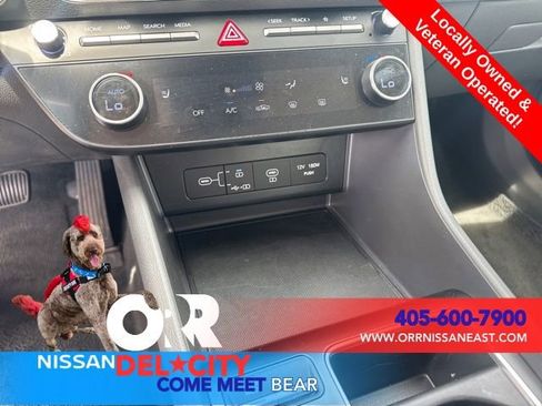 Used 2025 Hyundai Sonata SEL FWD image 28