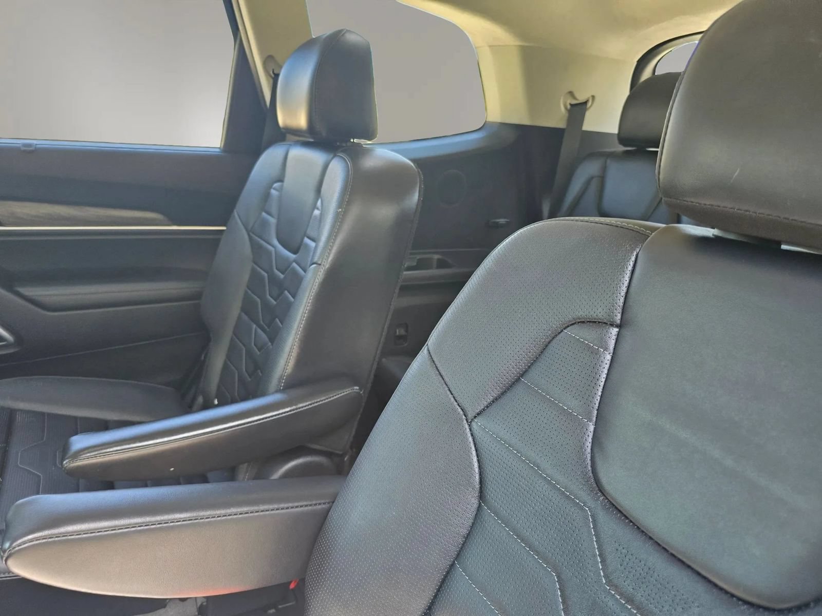 Used 2021 Kia Telluride SX w/ SX Prestige Package AWD/4WD image 29