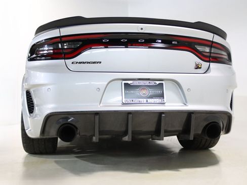 Used 2020 Dodge Charger Scat Pack RWD image 35