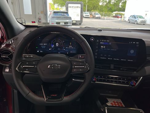 New 2026 Chevrolet Equinox RS FWD image 17