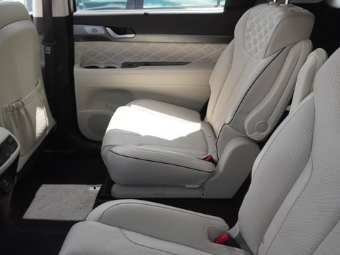 Used 2020 Hyundai Palisade Limited FWD image 11
