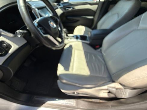 Used 2014 Cadillac SRX FWD image 11
