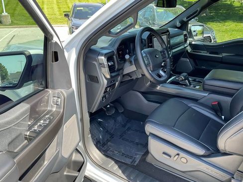 Used 2025 Ford F150 Lariat w/ Equipment Group 501A Mid AWD/4WD image 9