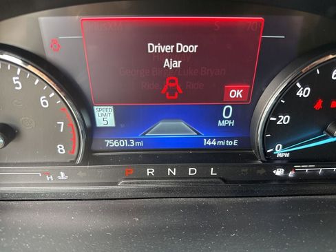 Used 2022 Ford Explorer Limited w/ Equipment Group 301A image 23