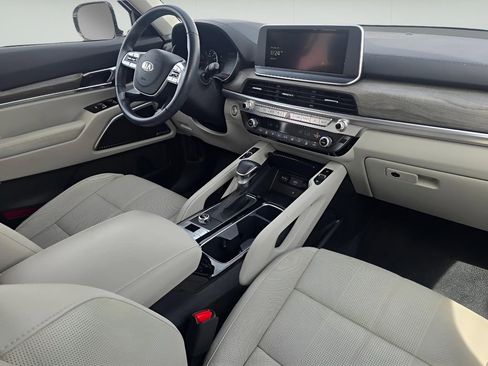 Used 2021 Kia Telluride SX w/ Towing Package FWD image 13
