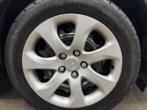 Used 2012 MAZDA MAZDA3 i Sport FWD image 12