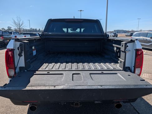 Used 2021 Honda Ridgeline Black Edition image 18